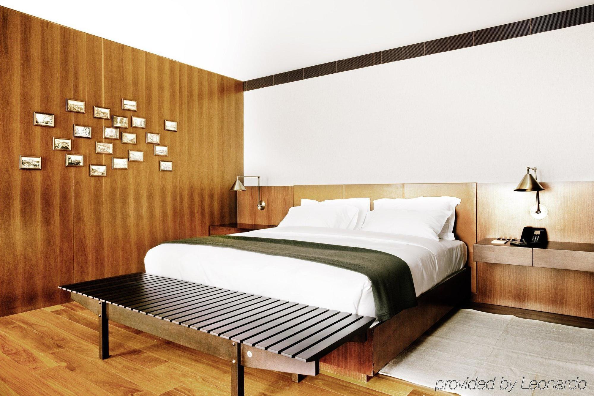 Hotel Square Nine Belgrade-the Leading Of The World Belgrad
